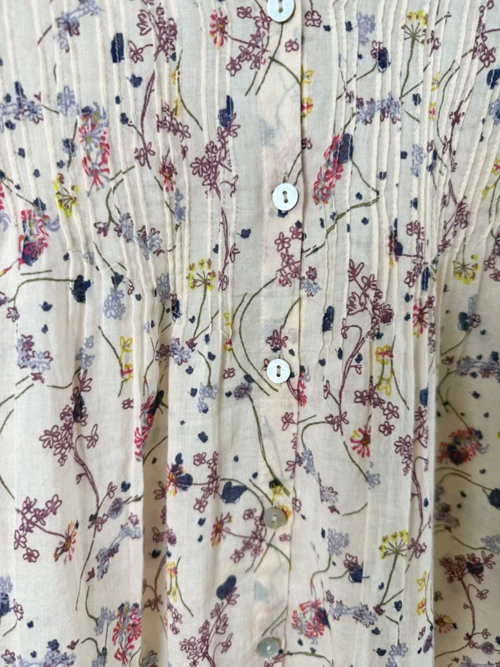 ba&sh Floral Blouse Pintuck Boho Top Short Sleeve Button Front Ivory Cotton 2 - Picture 4 of 8